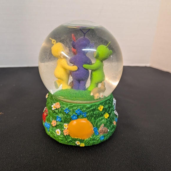 1998 Teletubbies Snowglobe/ Music Box - Picture 3 of 6